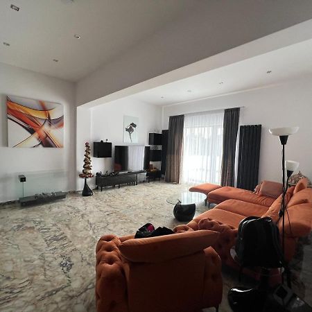 R&B Apartments Predeal Esterno foto