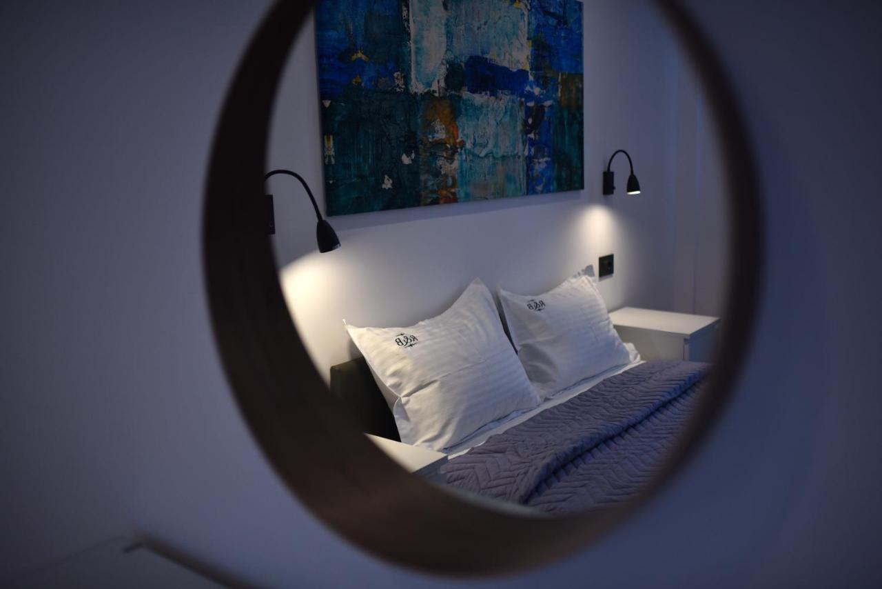 R&B Apartments Predeal Esterno foto