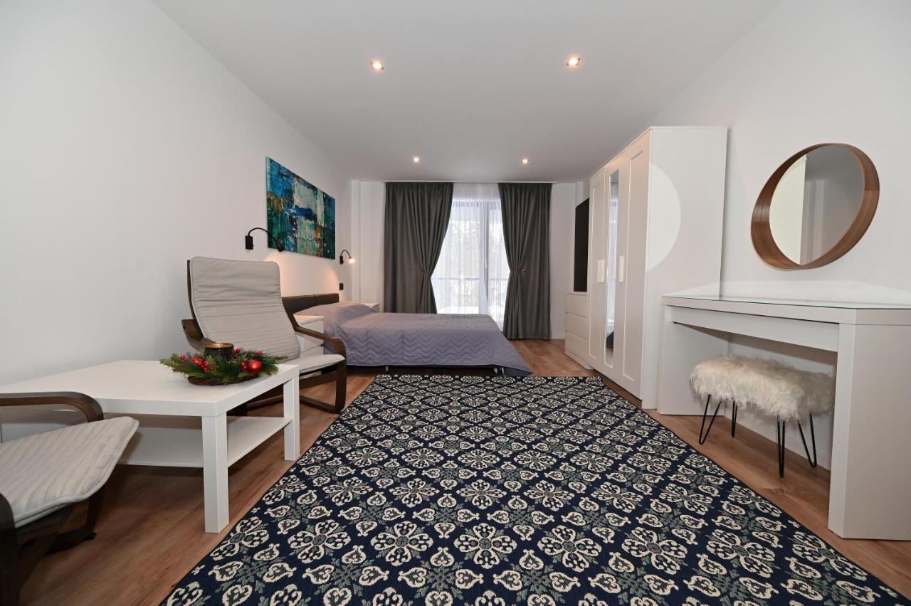 R&B Apartments Predeal Esterno foto