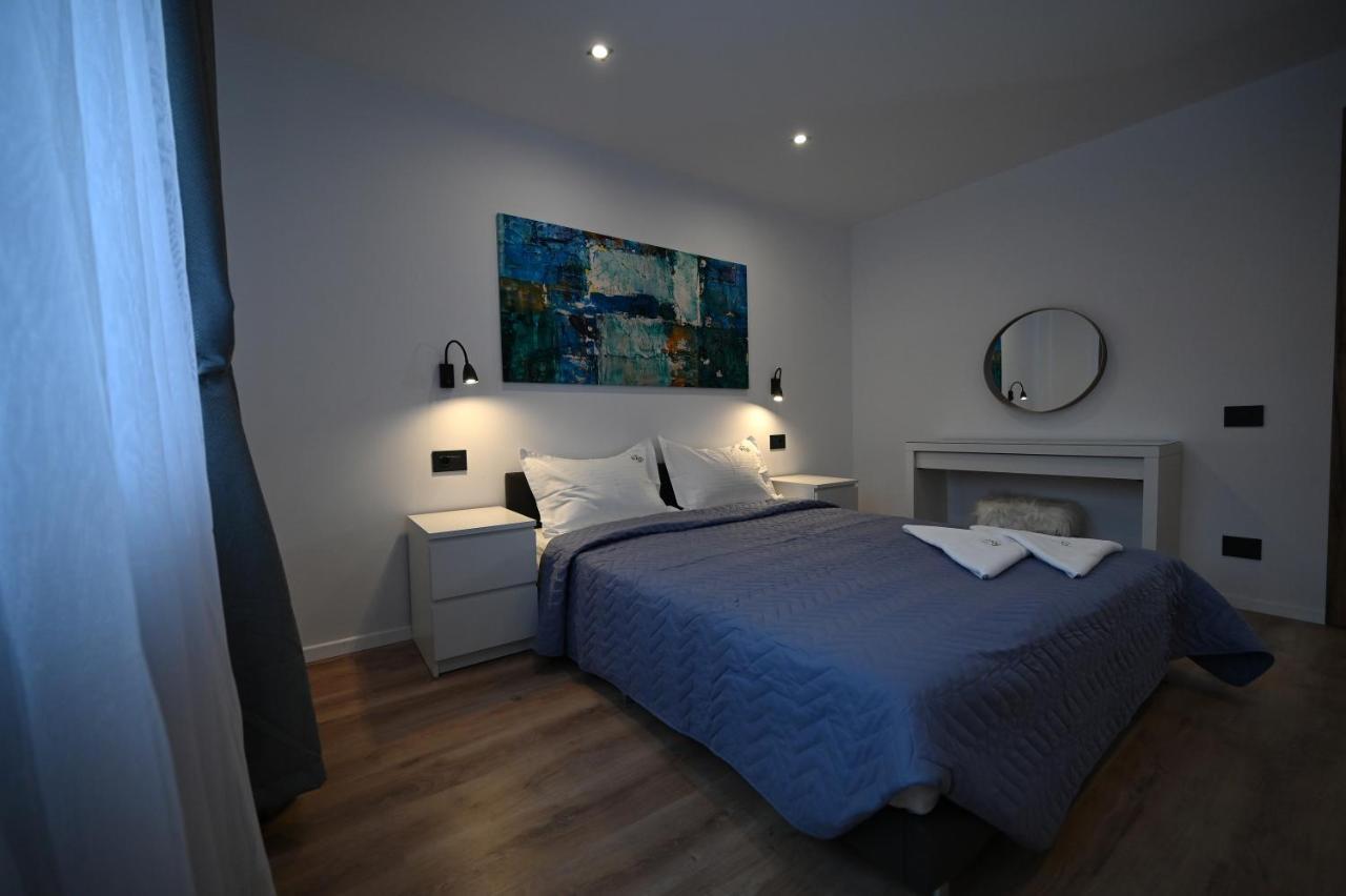 R&B Apartments Predeal Esterno foto