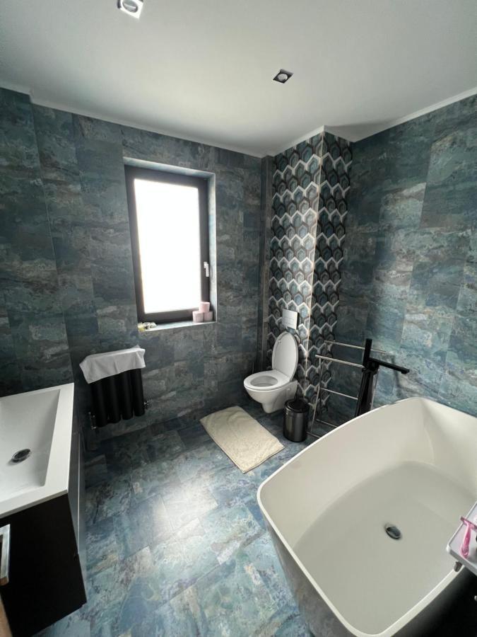 R&B Apartments Predeal Esterno foto
