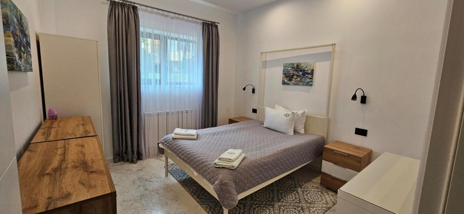 R&B Apartments Predeal Esterno foto
